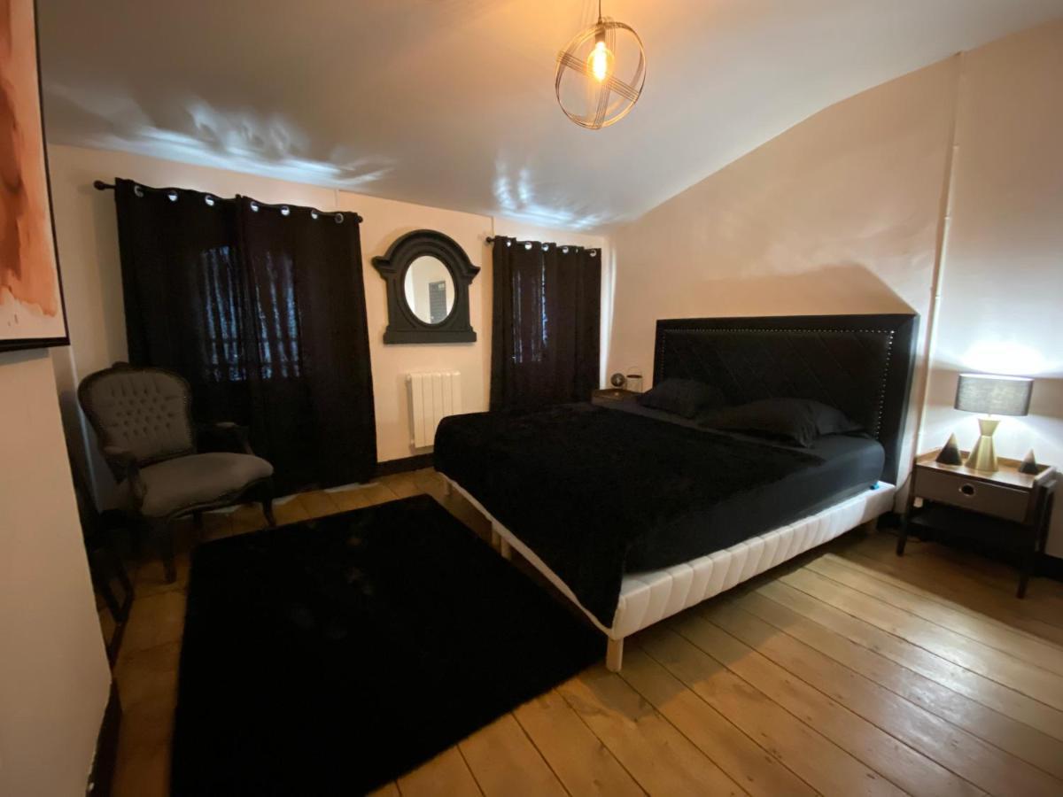 Vieille Rose Villa Niort Bagian luar foto