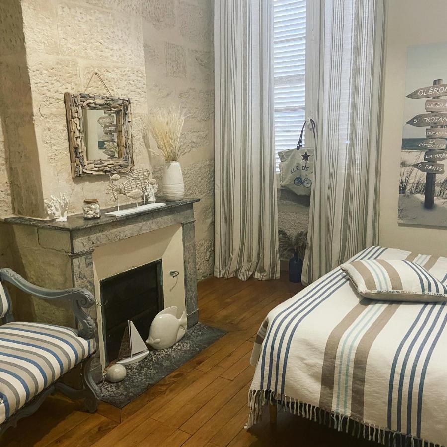 Vieille Rose Villa Niort Bagian luar foto